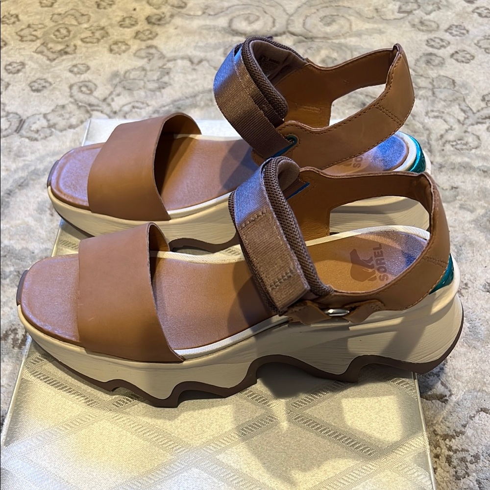 Sorel Kinetic Impact Y-Strap High Sandal